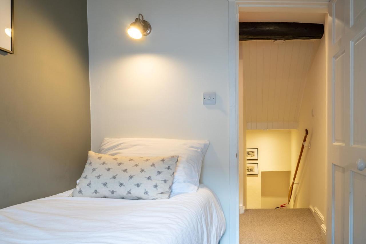 Low Nook Cottage - Gorgeous decor Broughton-in-Furness Extérieur photo